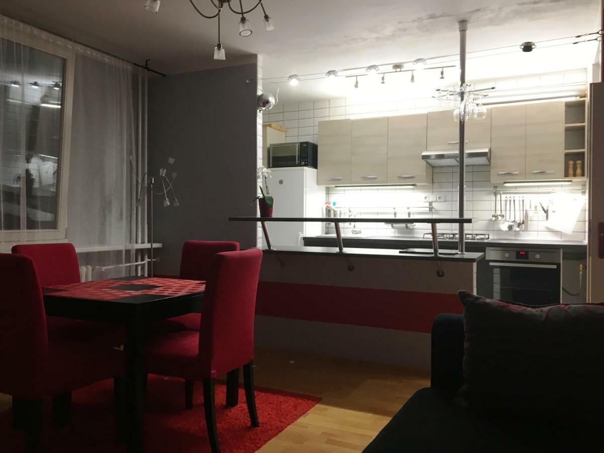 Apartment Scirocco Prague - Two Bedroom Apartment Luaran gambar