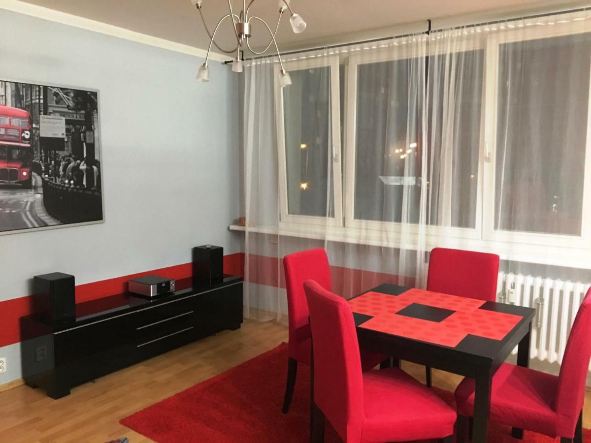 Apartment Scirocco Prague - Two Bedroom Apartment Luaran gambar